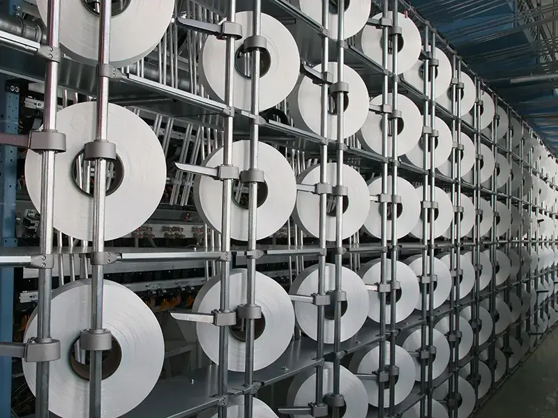 ماكينات الغزل والنسيج