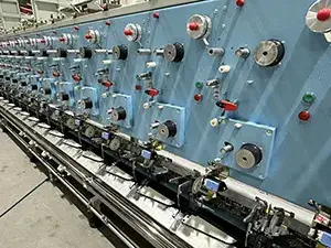 وحدة تغذية خيوط الإسباندكس